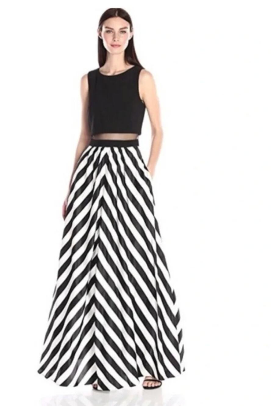 BETSY & ADAM Black/White Striped Sleeveless A-Line Maxi Dress